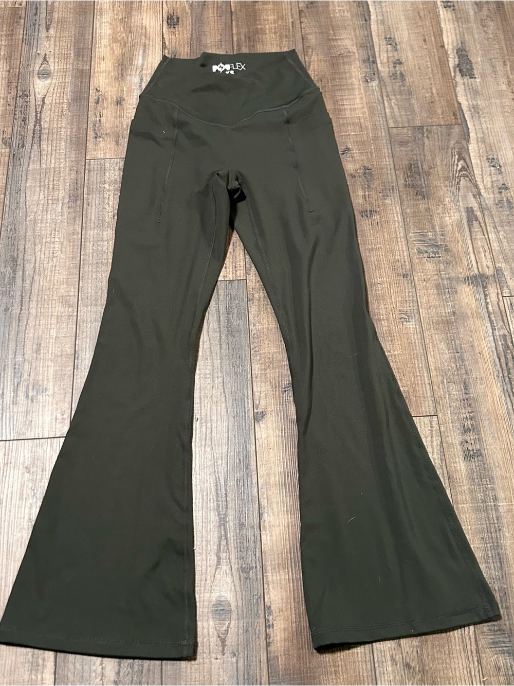 Popflex Crisscross Hourglass Leggings Women's XS Green Flared Pull On Pockets